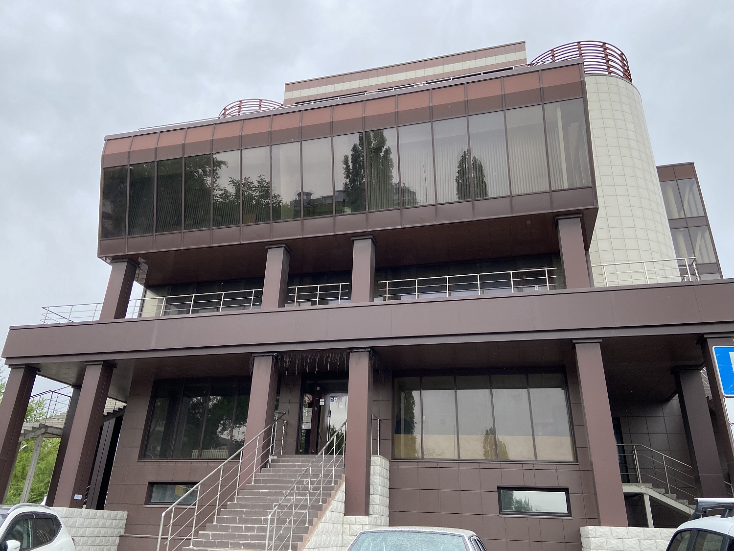 Офисное здание